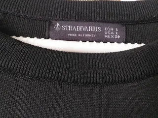 Vestido de punto Stradivarius rayas