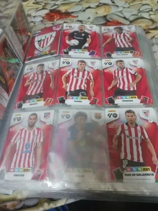 Álbum Panini Adrenalyn XL 2025-26