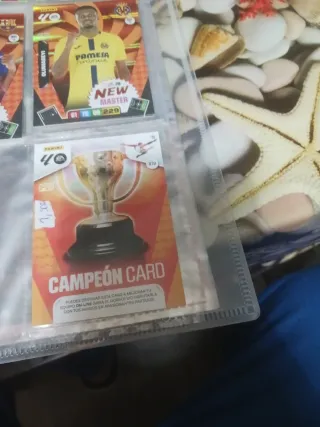 Álbum Panini Adrenalyn XL 2025-26