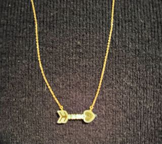 Collar Tous flecha amor. Oro y Nácar