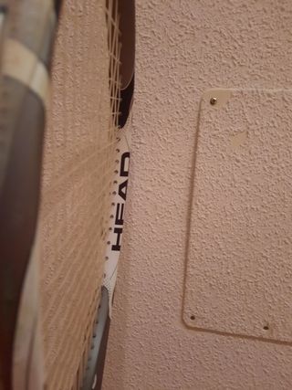 Raquetero y Varias raquetas de Frontenis