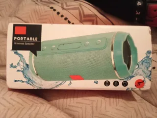 Altavoz Portátil Inalámbrico