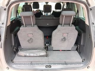 Peugeot 5008 2016 monovolumen 7plazas 141.053kms