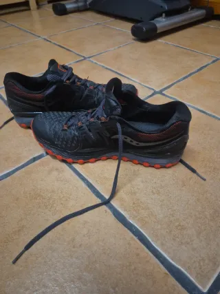 Zapatillas Saucony Xodus ISO 2 Trekking Talla 43