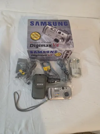 Cámara Samsung Digimax V4 Plata
