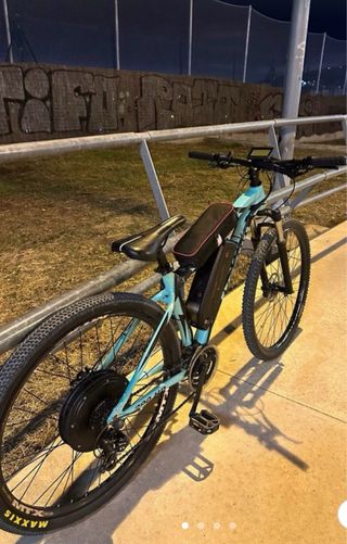 Bicicleta eléctrica M Rueda 29
