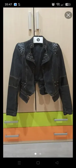 Chaqueta vaquera Mayoral con tachuelas