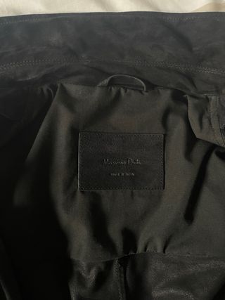 Chaqueta Massimo Dutti ante negra