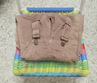 Peto/Mono vaquero 18-24 meses de Zara