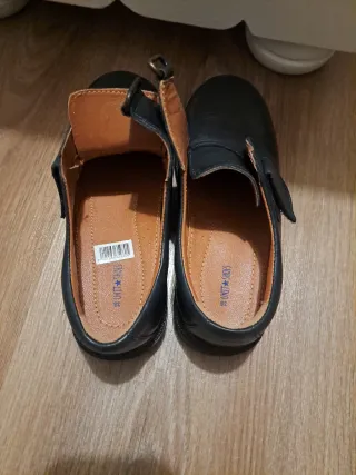 Zapatos Escolares Negros