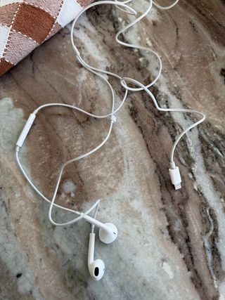 Apple EarPods Lightning Blancos