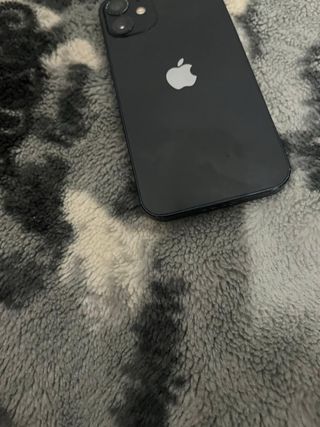 La bateria esta 79/ Gg256