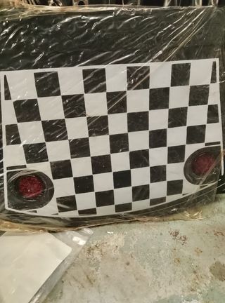 Faldilla guardabarros para moto.