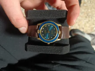 Reloj Quartz Esfera Azul Diamantes