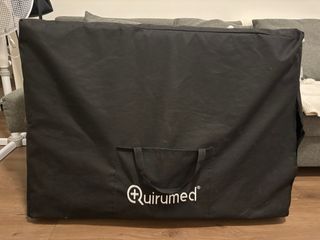 Camilla plegable quirumed, como nueva.