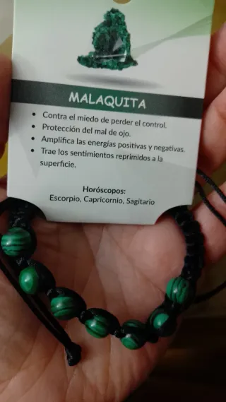 Pulsera Apatita Piedras Azules y Negras