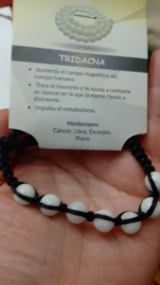 Pulsera Apatita Piedras Azules y Negras