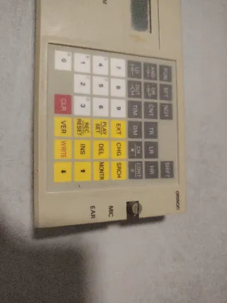 Consola Programación OMRON PRO15 C120-PRO15E