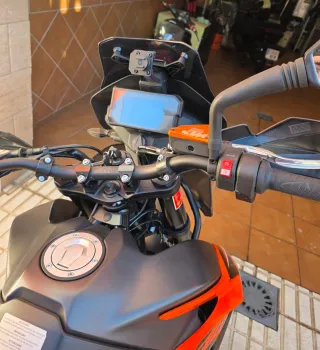 KTM 890 Adventure 2021 Impoluta, full de accesorio