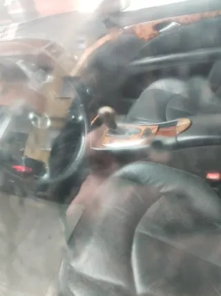 Mercedes-Benz E320 2004