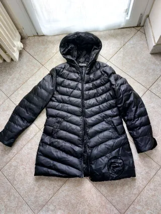 Piumino donna nero taglia M Manca il gancetto