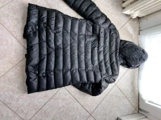 Piumino donna nero taglia M Manca il gancetto