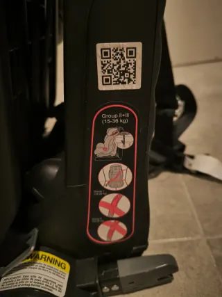 Silla de coche negra Isofix