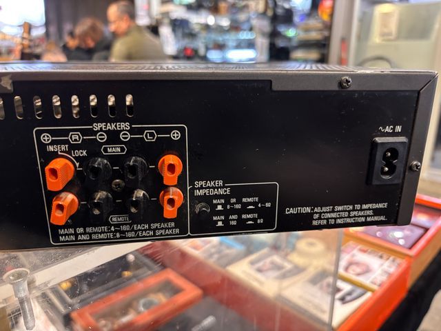 Amplificador Technics SU-800 Negro