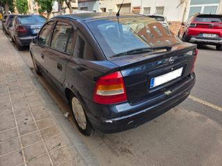 Opel Astra 2003