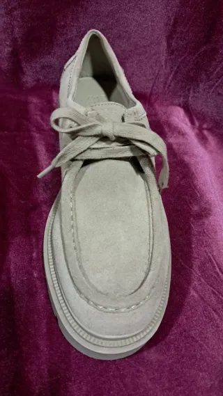 Zapatos de piel beige talla 44