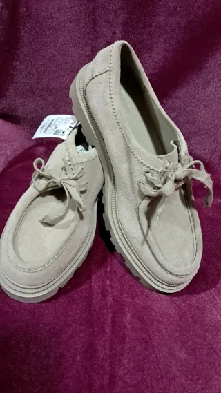 Zapatos de piel beige talla 44
