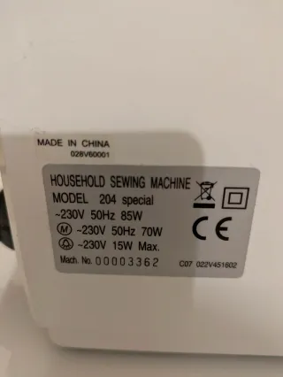 Macchina da cucire 204 special