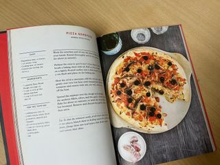 Italian Cooking School: Pizza
