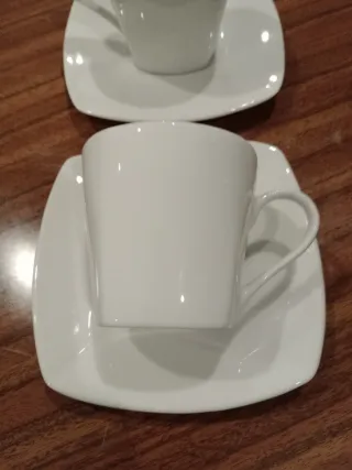 Conjunto de 2 chávenas de chá em porcelana