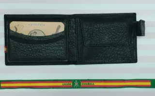 NOVEDAD! CARTERA MONEDERO PIEL HORIZONTAL LEGION