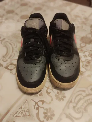Nike Air Force 1 Negras y Rosas