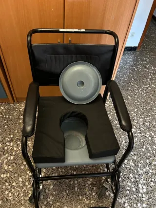 Silla de ducha para personas con discapacidad
