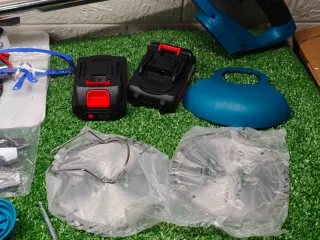 Desbrozadora Eléctrica con 2 Baterías