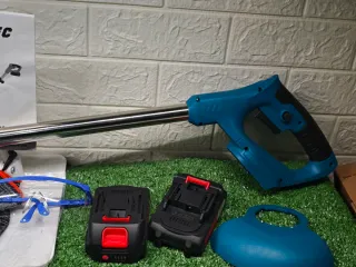 Desbrozadora Eléctrica con 2 Baterías