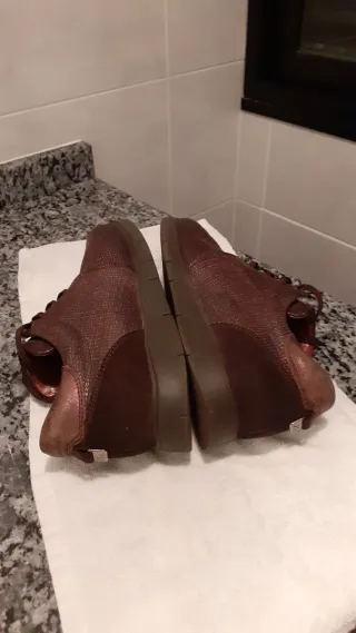 Sneakers de piel marrón