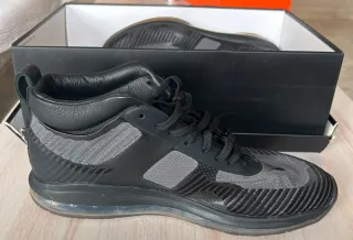 Zapatillas Baloncesto Nike LeBron Negras/Grises