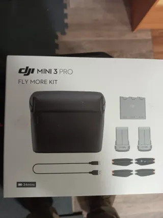 Dron DJI Mini 3 Pro con accesorios