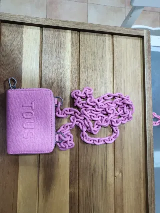 Cartera Tous Rosa con Cadena