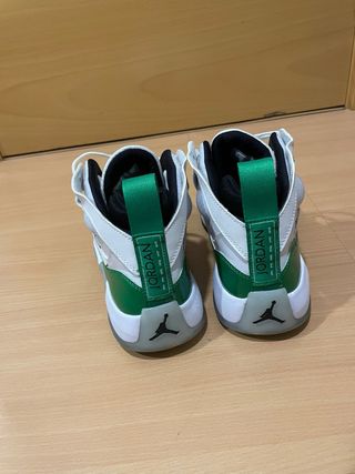 Jordan Jumpman Two Trey Verdes Talla 43