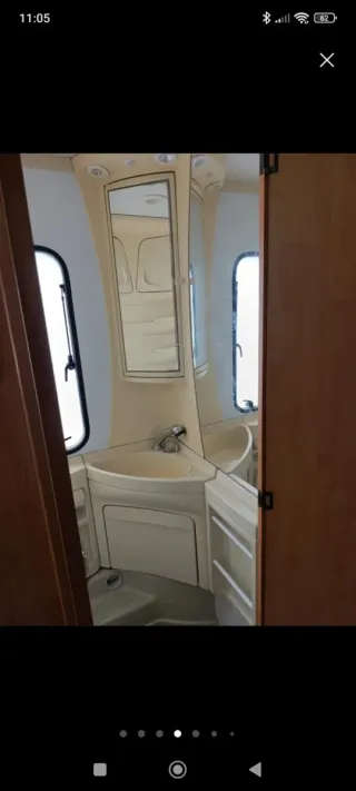 Caravana con avance y cocina