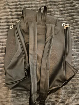 Mochila cuero sintético negro