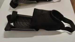 Espinilleras Adidas Junior Tiro Match M