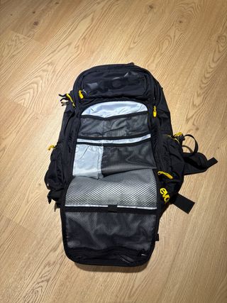 Mochila Evoc FR Trail Blackline 20