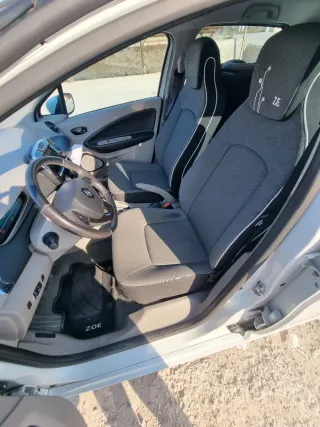 Renault ZOE 2014