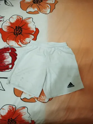 Pantalón corto Adidas blanco Talla M